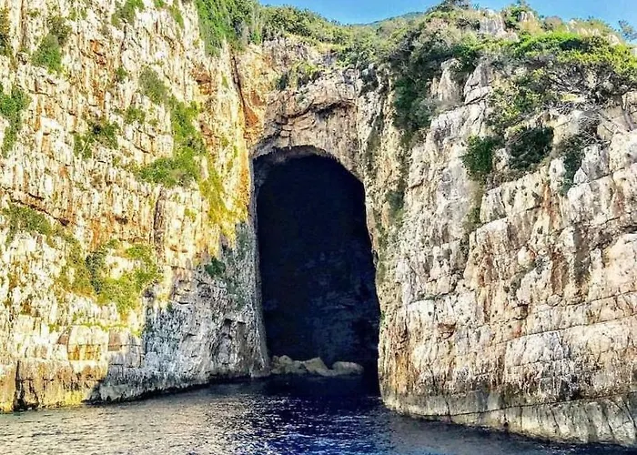 George Apartamento *